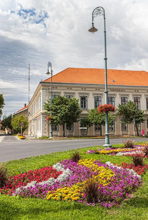 Atmoszfera Apartman Sárvár 외부 사진